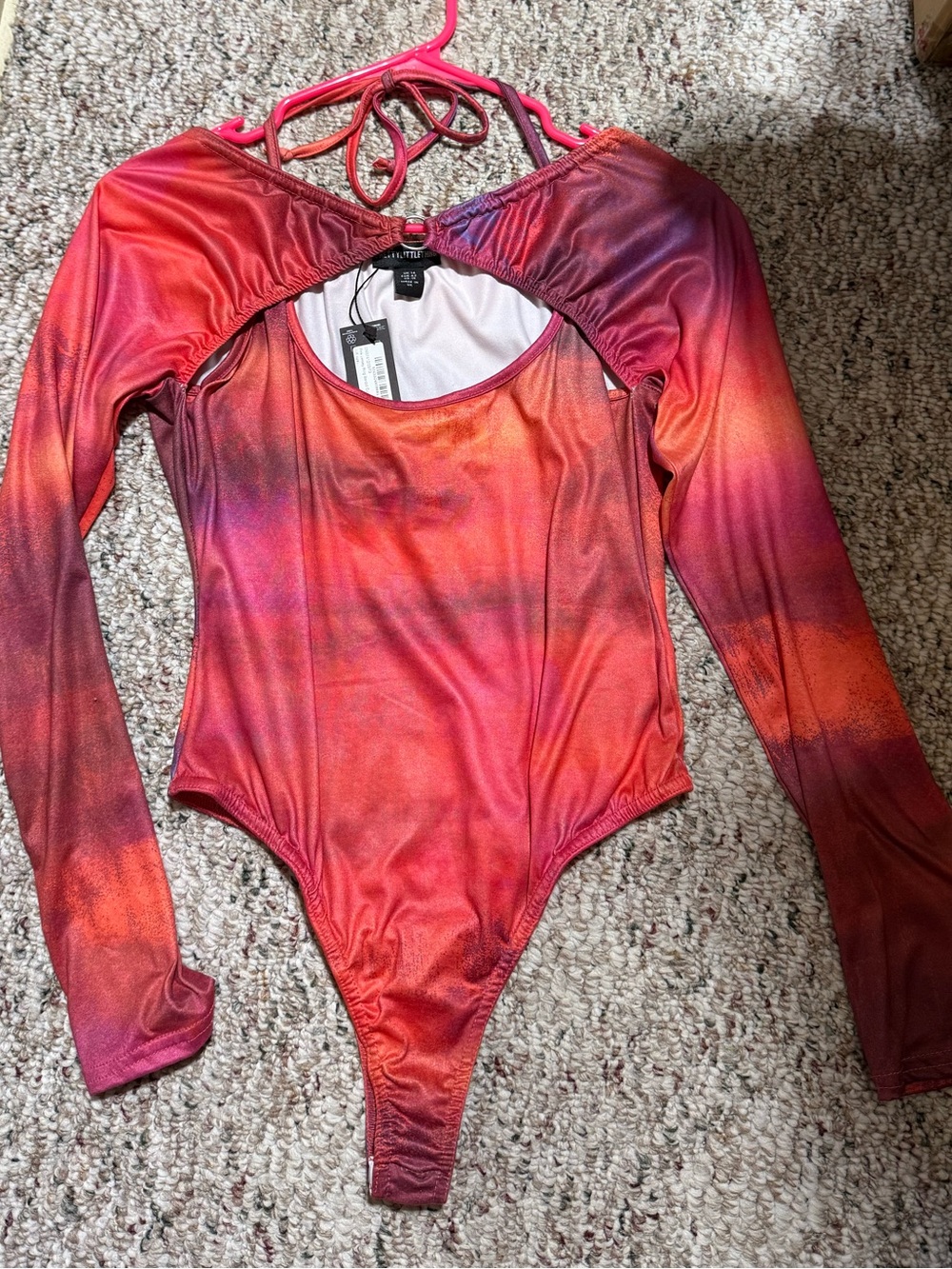 PrettyLittleThing Ombre Long-Sleeve Bodysuit - size 10 US
